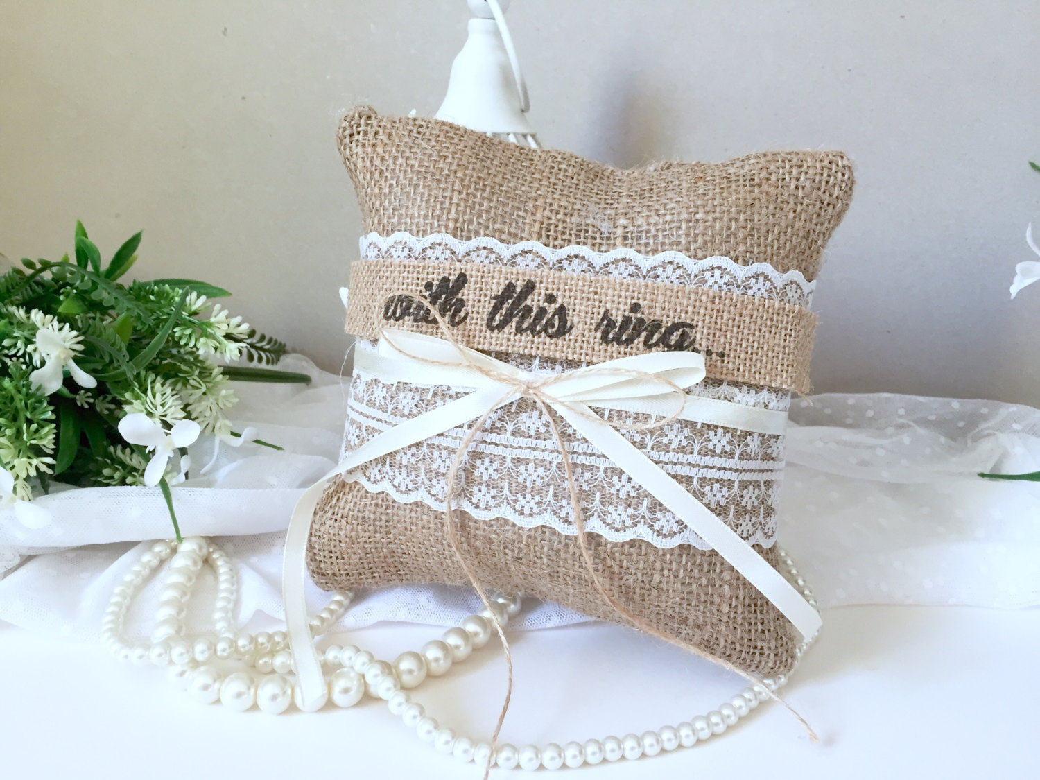 Burlap Wedding Ideas